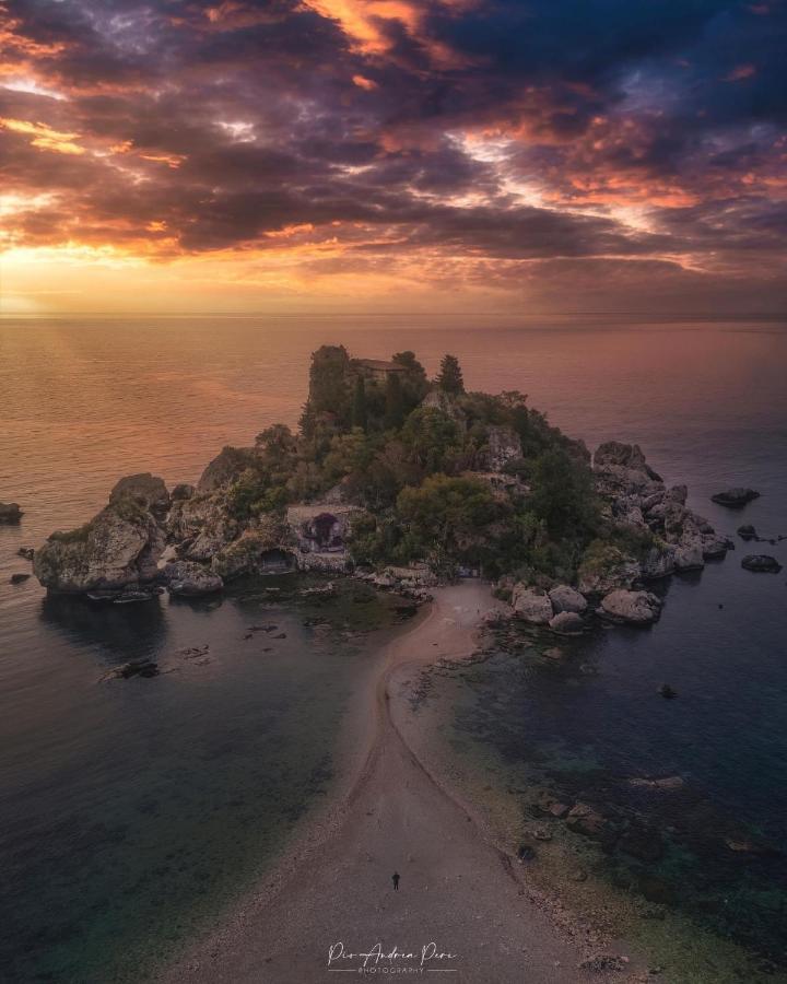 Casa Ariadne จีอาร์ดีนี นักซอส ภายนอก รูปภาพ